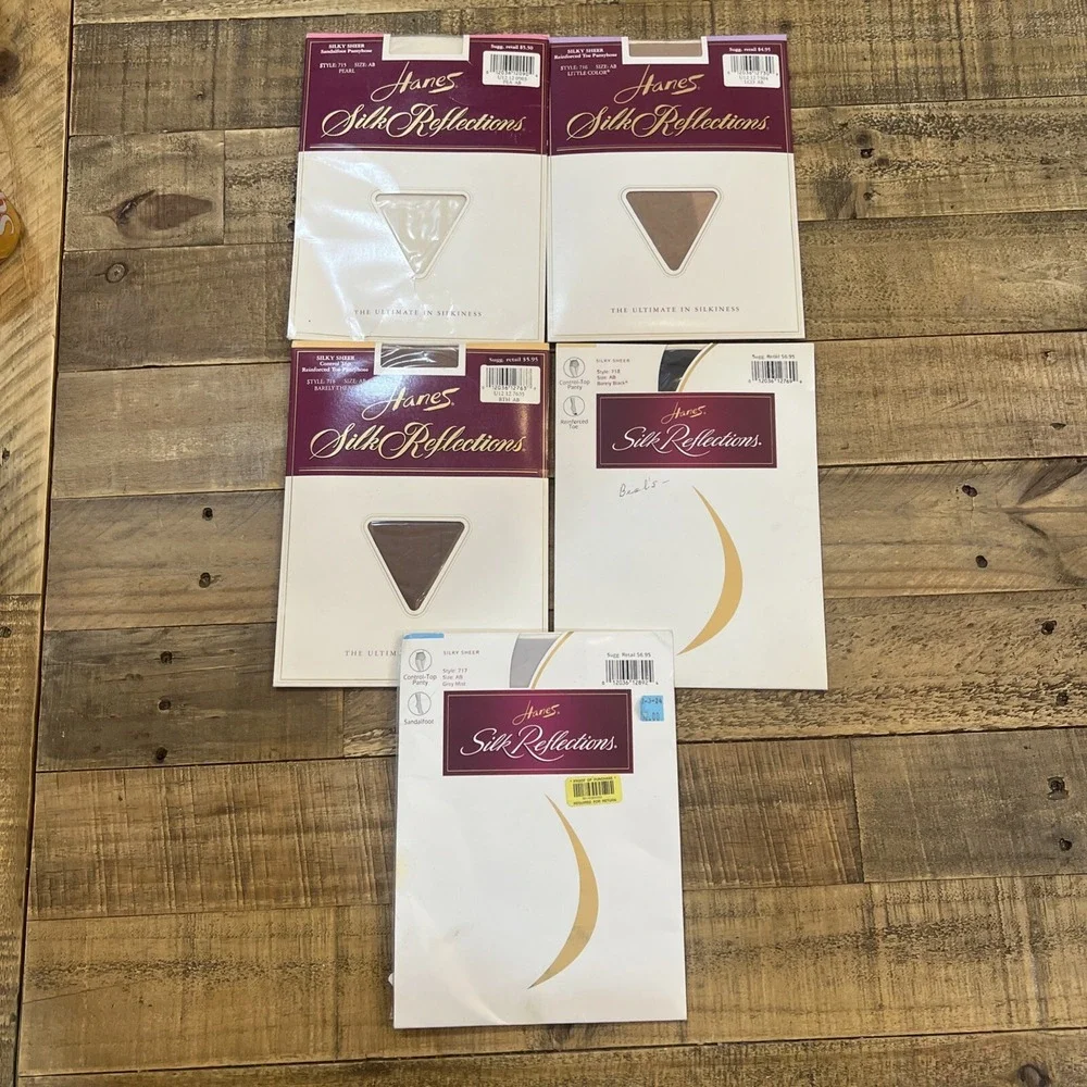 HANES Silk Reflections Pack Of 5 Vintage NOS Size AB Pantyhose